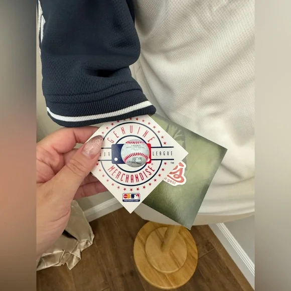 Yankees Shirt 💙 - Picture 5 of 6